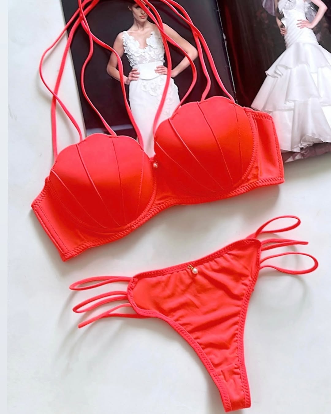 Double Straps Neck Cross Style Padded Push-up Bra set