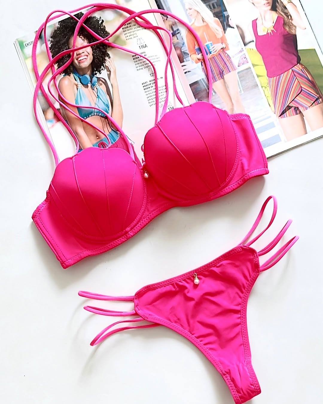 Double Straps Neck Cross Style Padded Push-up Bra set