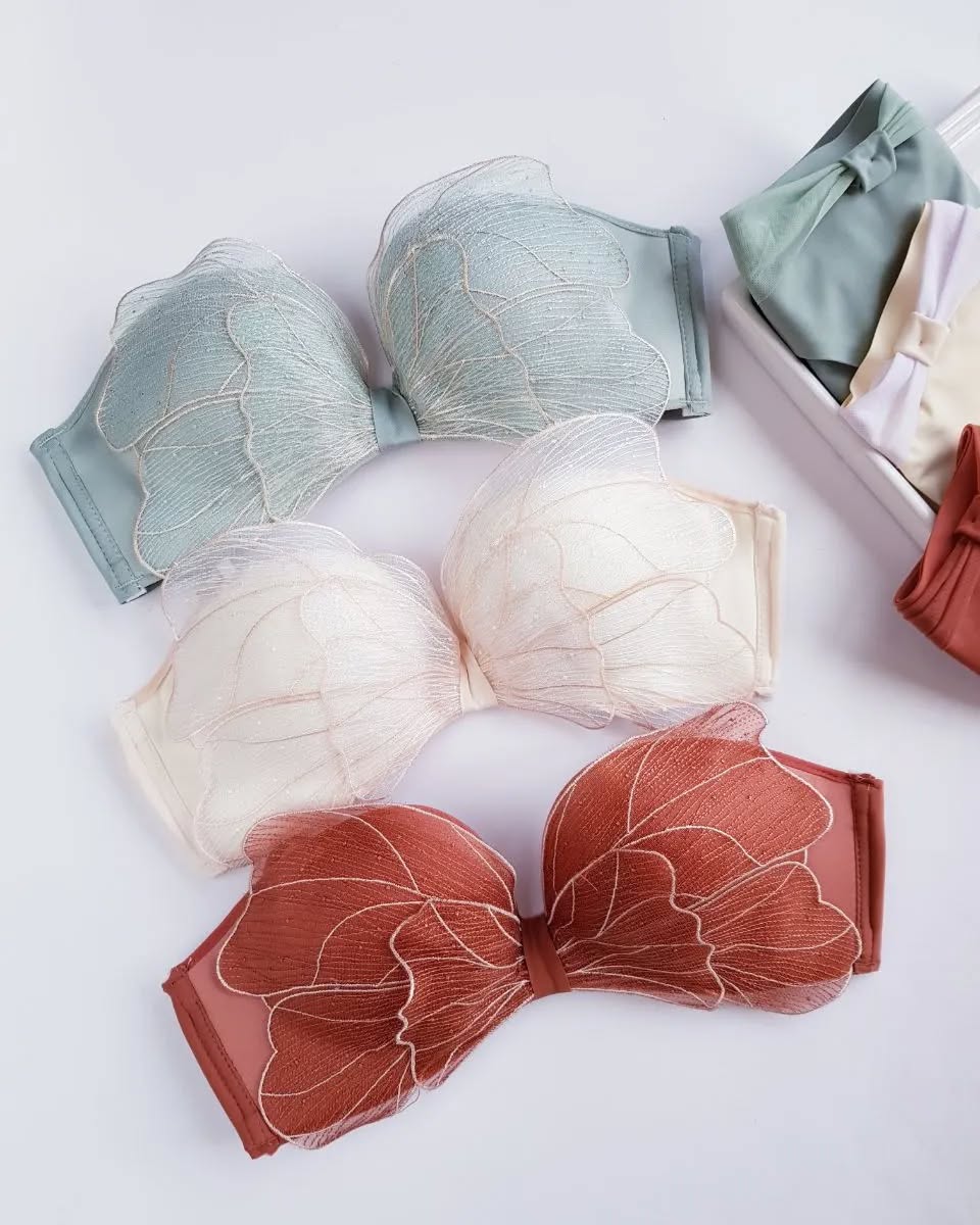 Cute Butterfly Embroidered Adjustable Strap